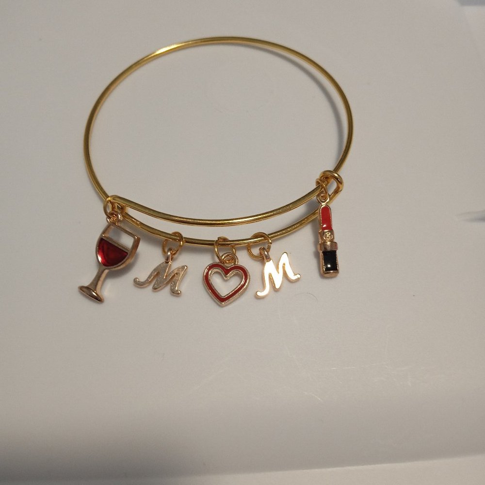 Charm bracelet